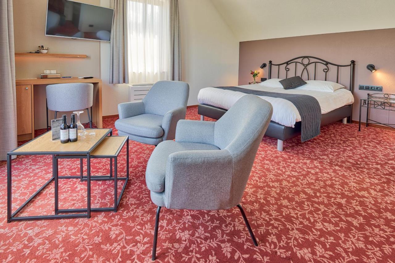 - - De Zevende Heerlijkheid Hotel